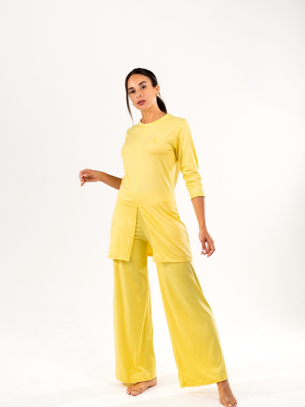 Women's Two-Piece Tunic & Wide-Leg Pants Set - Yellow